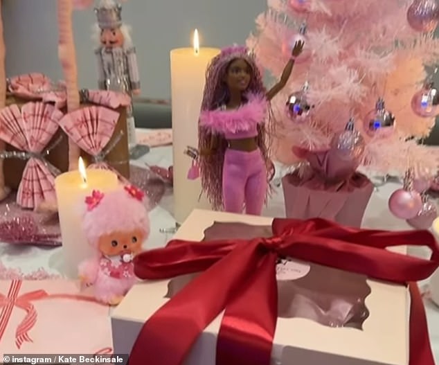 The actress showed off her Christmas table, which of course had a pink and red theme.