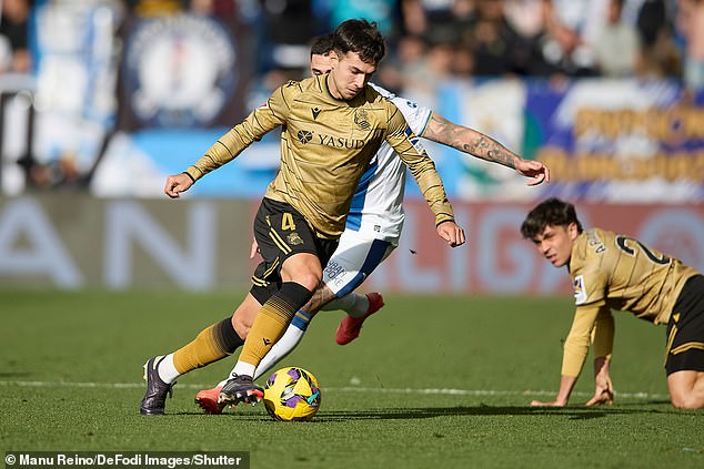 Real Sociedad midfielder Martín Zubimendi has admirers at City but may not move next month