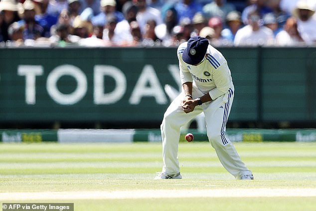 Yashasvi Jaiswal had a tough day in the field, taking three catches, notably bringing down Marnus Labuschagne.