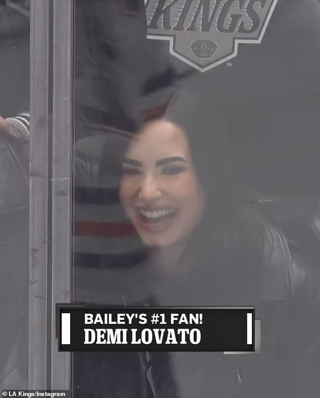 1735509467 372 Demi Lovato checks out hockey game in LA with fiance