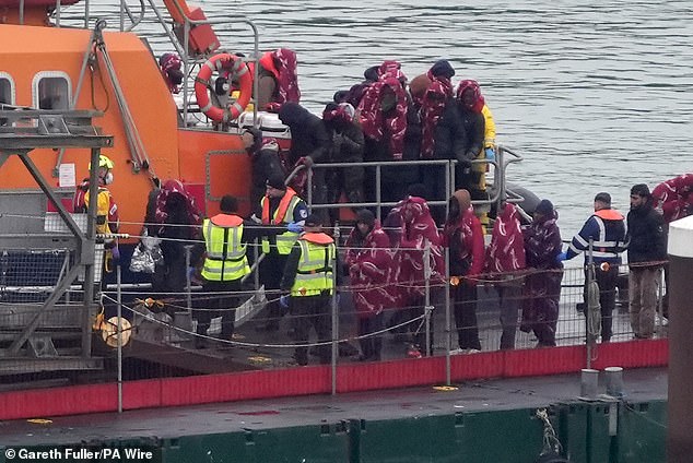 Around 50 migrants have been treated by the French humanitarian charity Utopia 56, and firefighters are treating ten people with severe hypothermia, BFM TV reported.