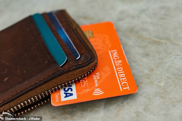 The Australian Banking Association and Australian Payments Plus or AP+ urgently advise customers to remove the card linked to their digital wallet and reinstall it if they have received a notice from their bank.