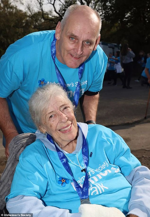 Earlier this year, her husband Scott said Julie had abandoned her signature leopard-print outfits and colorful lipsticks when he spoke about the pain of watching her deteriorate (pictured with her husband Scott in 2023).