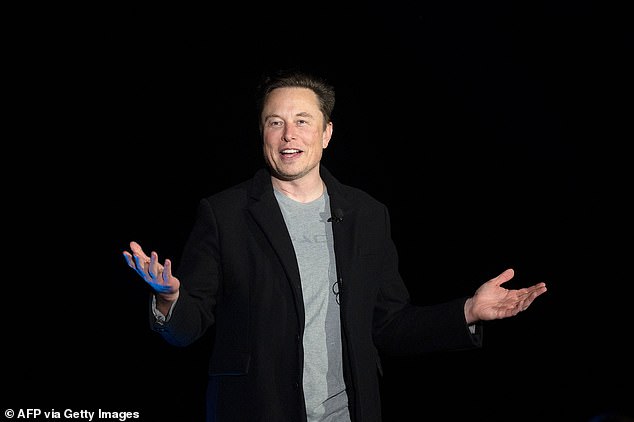 The Tesla boss viewed Scott's massive charitable donations as 