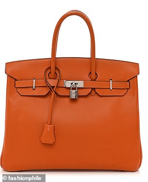 The leather bag looks strikingly similar to a Birkin and comes in a range of colors including blue, green, gray and orange. An authentic Hermès Birkin can be seen