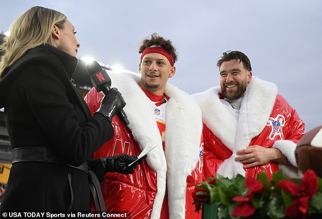 Patrick Mahomes and Travis Kelce played a comfortable win for Kansas City