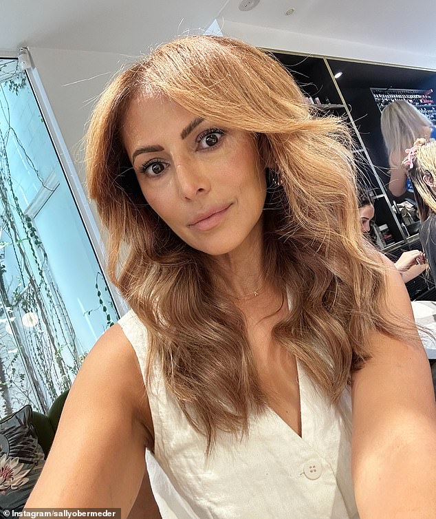 The Real Housewives of Sydney star revealed her stunning 'Christmas hair' transformation on Instagram on Monday with a stunning mirror selfie.