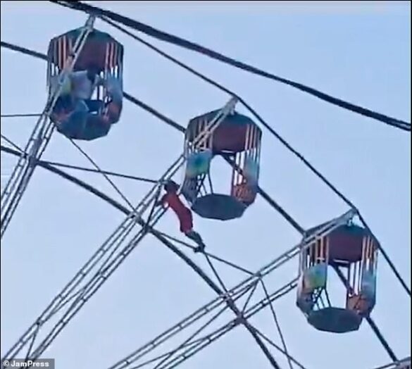 Terrifying Moment Schoolgirl 13 Dangles 60ft In The Air From A Ferris Wheel After Falling Out 0745