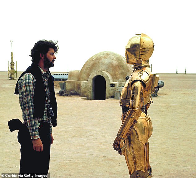 Lucas on the set of Star Wars: Episode IV - A New Hope 1977