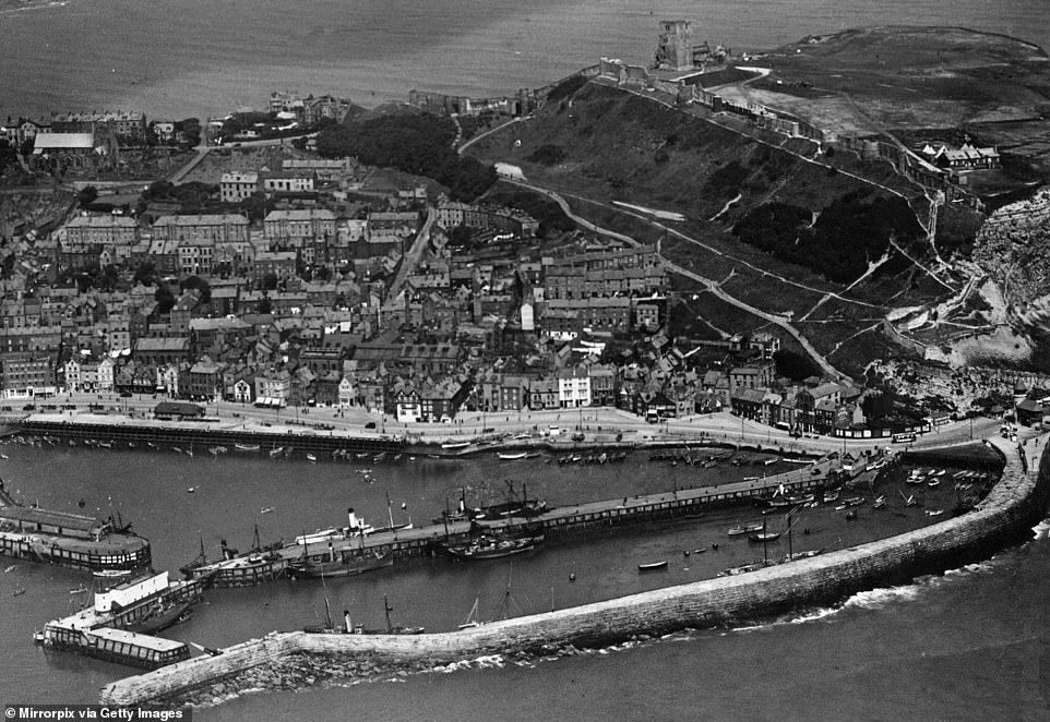 1735891001 855 Fascinating historic photographs of Scarborough offer a glimpse of the