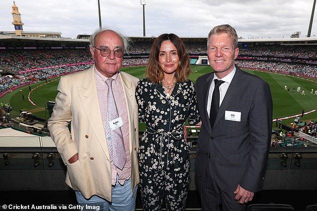 The Two Hands star was accompanied by her father Robin and at one point the pair happily posed alongside American tennis star Jim Courier.