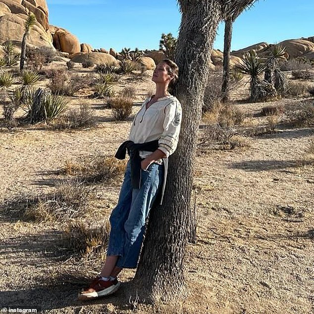 1735924417 267 Christy Turlington shares rare snuggling photo with husband Ed Burns