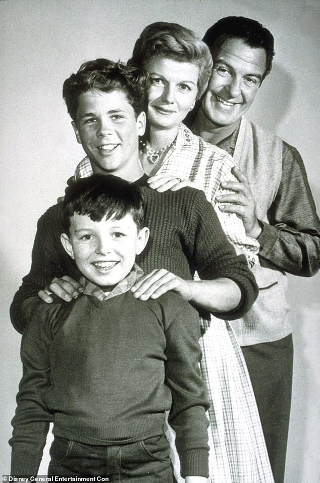 Jerry played the youngest of two children who was raised in the suburbs by his parents June and Ward Cleaver, portrayed by Barbara Billingsley and Hugh Beaumont.