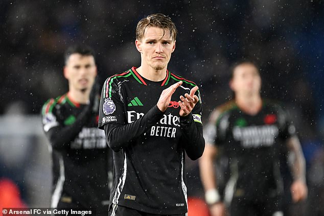 The Gunners started the game without captain Martin Odegaard, who was ill and on the bench