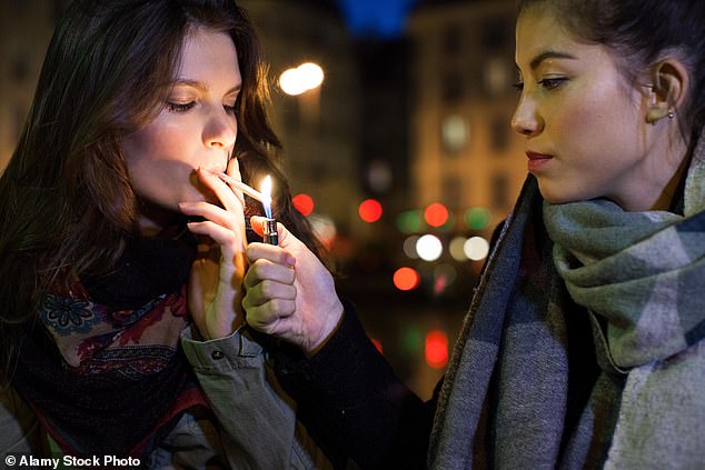 Experts say smoking reduces levels of the female sex hormone estrogen, triggering menopause.