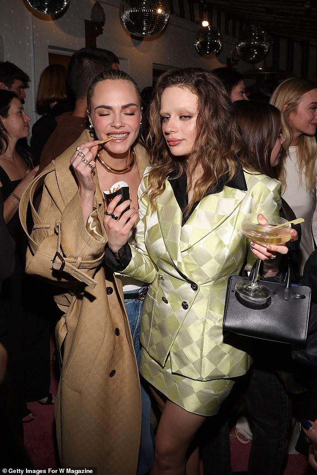 Cara Delevingne and Joey King enjoyed some snacks