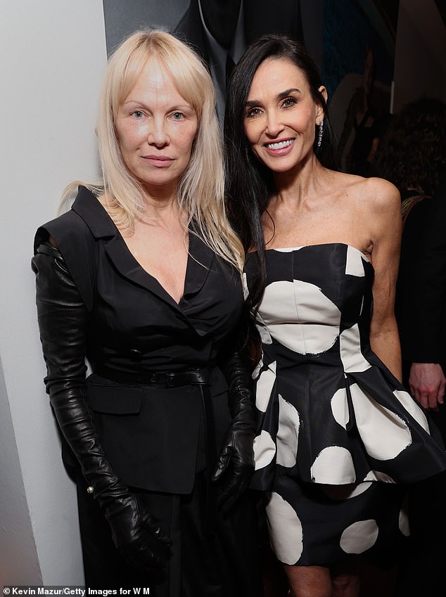 Pamela Anderson and Demi Moore caught up