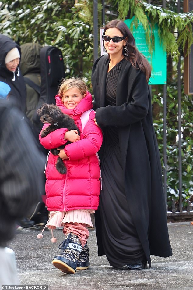 Earlier in the day, she was seen taking a walk with her daughter Lea and her adorable dog.