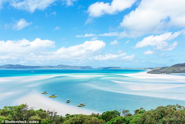 Located in the heart of the Whitsundays, this seven kilometer stretch of powder-white silica sand and turquoise waters is postcard perfect.