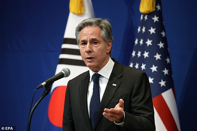 Secretary of State Antony Blinken called for a ceasefire agreement to be finalized before President Biden leaves office during a press conference on Monday.