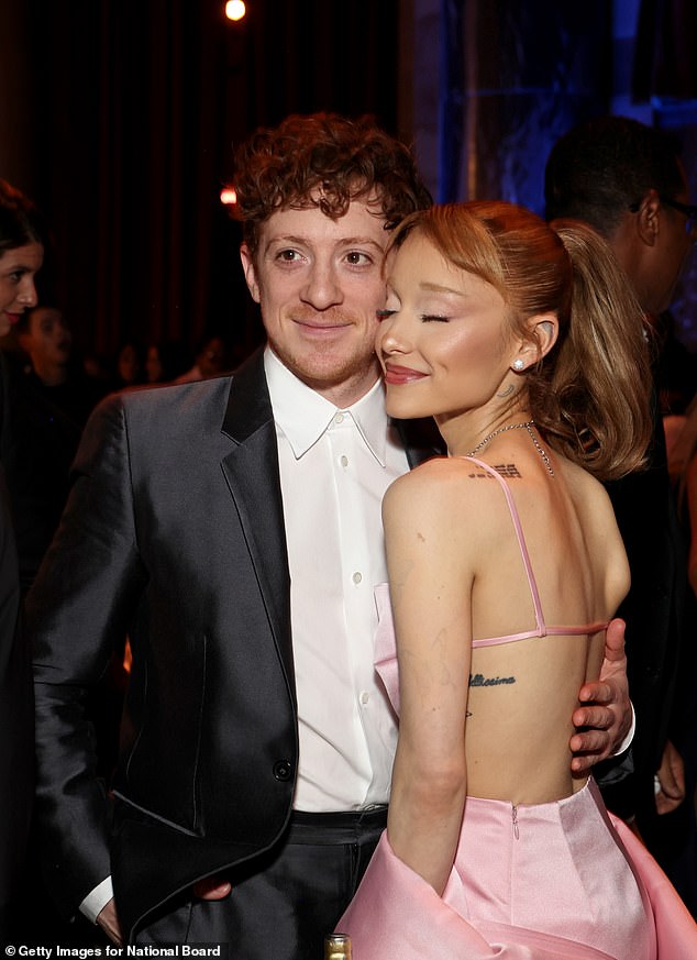 Inside the gala, the couple was seen exchanging a warm hug before heading to their table.