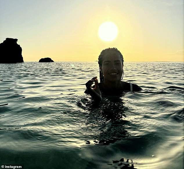 The sporting power couple made the most of their stunning surroundings (pictured)