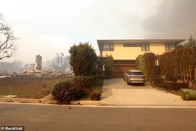 As wildfires continue to rage across Southern California, the 46-year-old comedian's home in Pacific Palisades was left standing.