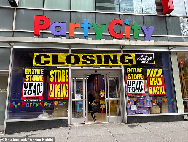 Party City will immediately close all of its stores, ending nearly forty years of existence