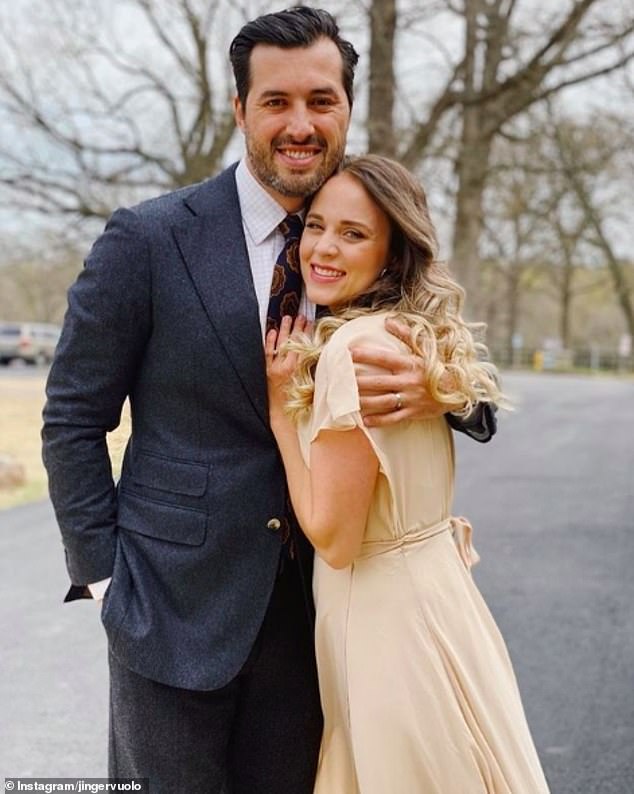 Jinger and her husband appear on Instagram in April 2021