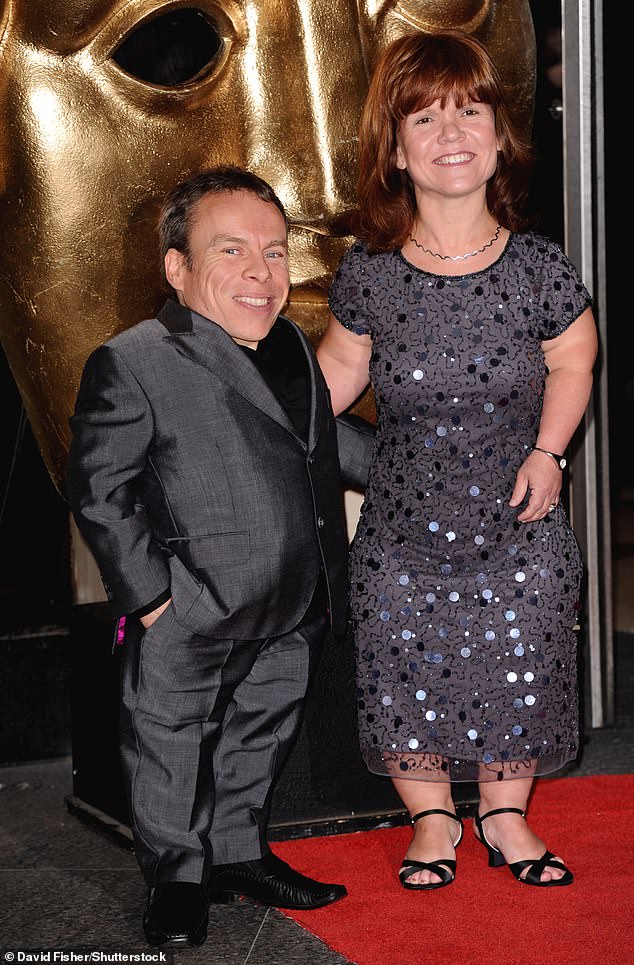 Warwick Davis and his wife Samantha at the BAFTA Children's Awards in November 2011