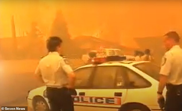 Police in Sydney suburbs monitor fires that destroyed more than 100 properties