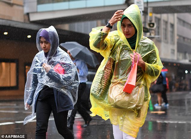 While much of Australia will be sweltering, east coast cities like Sydney and Brisbane will have a wet weekend