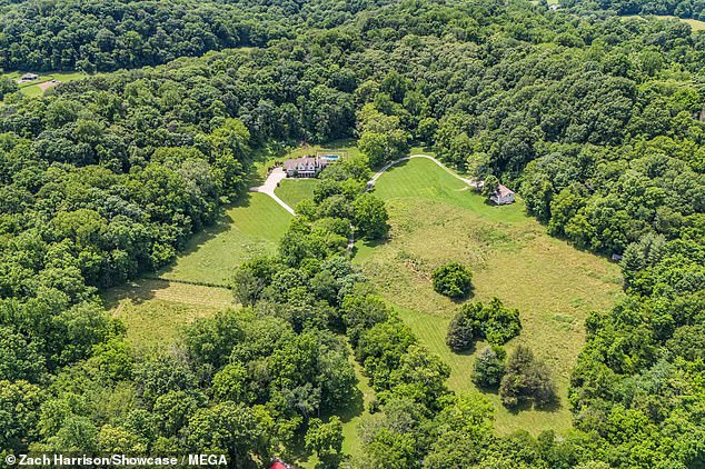 Located 20 miles south of Nashville, the Denver-born beauty's estate also features a 3,000-square-foot guesthouse, as well as a vegetable garden, apple trees and berry bushes.