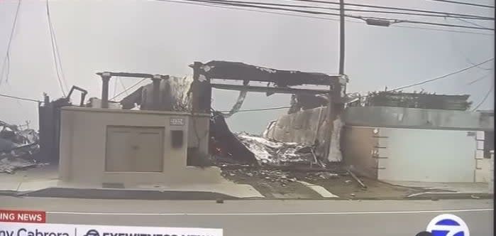 Paris Hilton publishes video of destroyed house in Malibu (ABC)