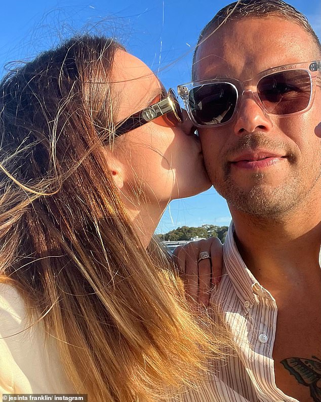 The former Miss Universe shared a heartbreaking photograph showing the remains of her friend's house, which had been completely destroyed by the fire. Jesinta is pictured with her husband Lance 'Buddy' Franklin