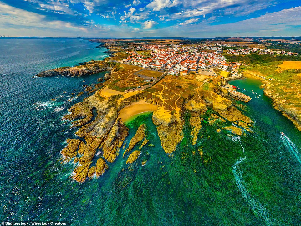 PORTO COVO, SOUTH ALENTEJO COAST: HomeToGo says this is a 